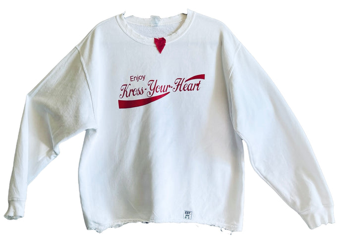 Sweatshirt: Enjoy Kross Your Heart