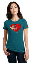 Load image into Gallery viewer, Women T-Shirt: The Pat
